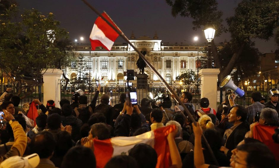 La disolución legislativa en el Perú: la crisis institucional que estaba esperando