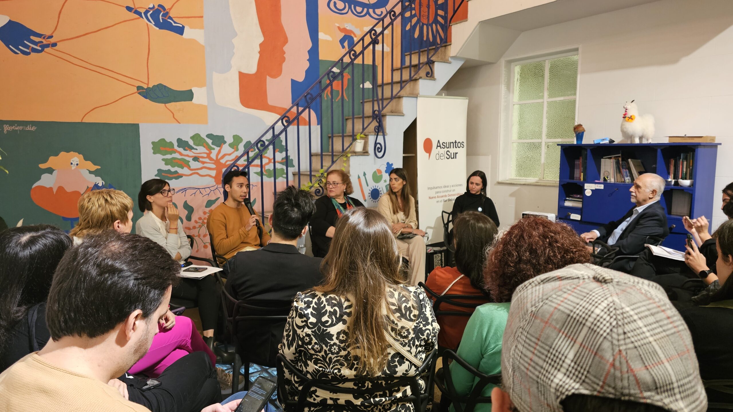 20250424_184457 Niñas en las TIC: construir equidad desde la infancia para democratizar la tecnología.