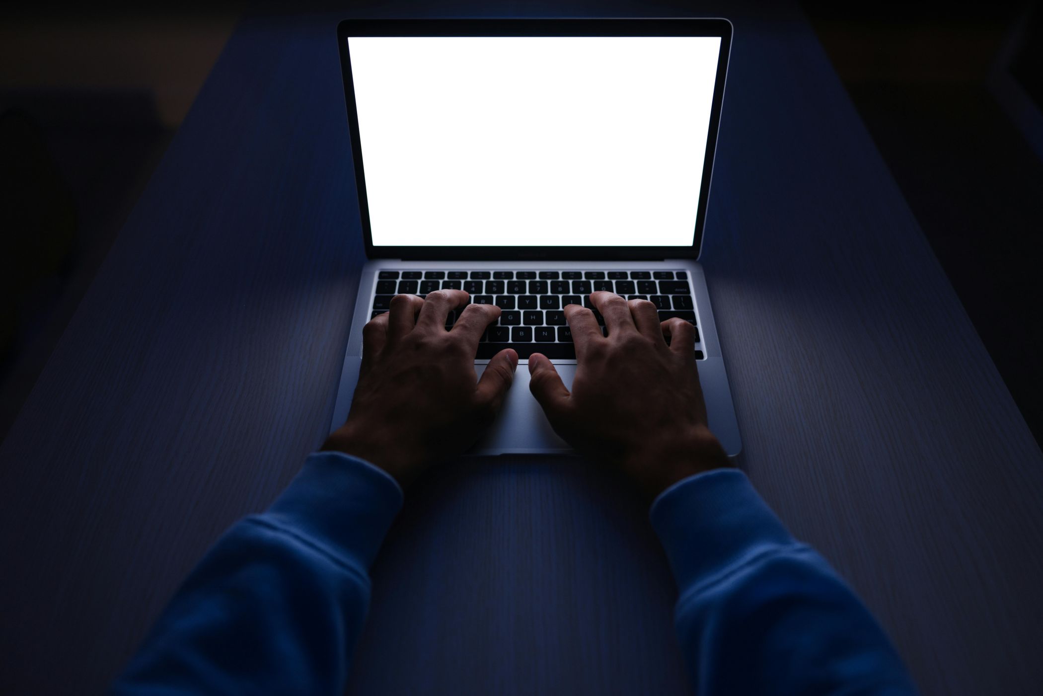 ¿Quién decide cómo se usa la IA que gobierna el mundo?